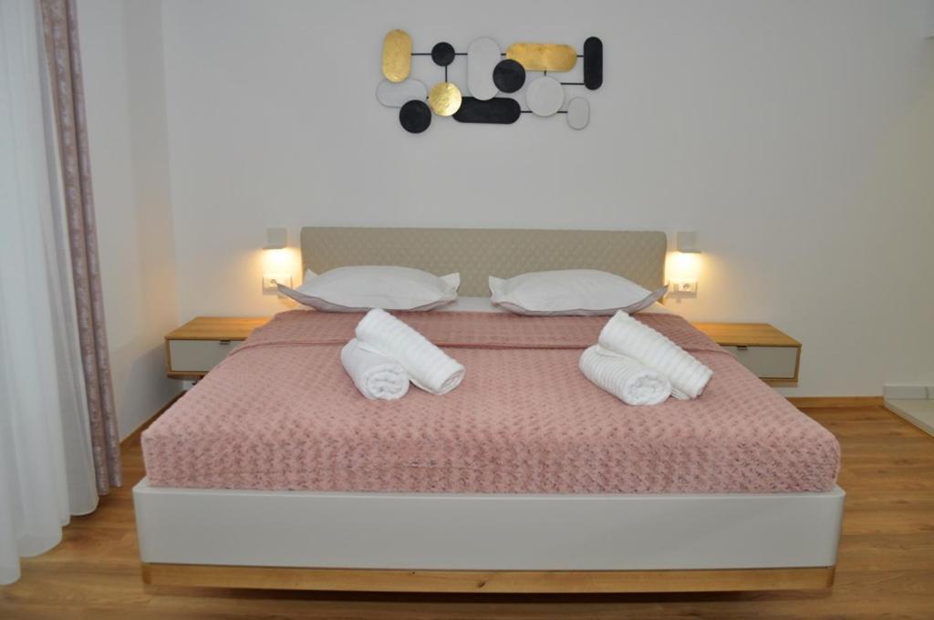Apartments Ratko Tucepi Bagian luar foto